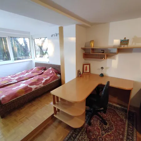 House Izi - Parking, Garden, 8 Min Ride To Center Semesterbostad Maribor