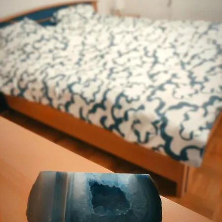 House Izi - Parking, Garden, 8 Min Ride To Center * 마리보르
