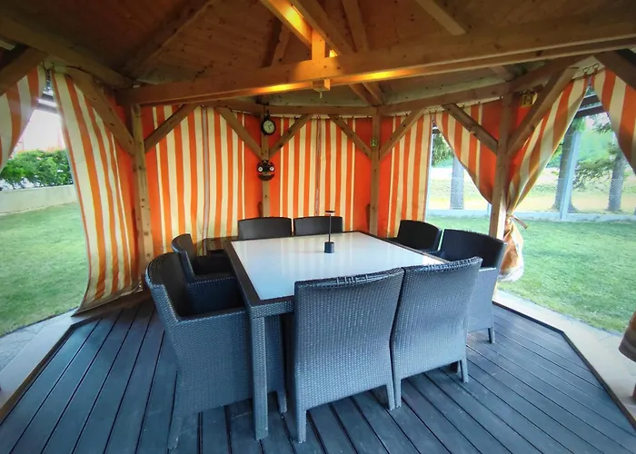 Nyaraló House Izi - Parking, Garden, 8 Min Ride To Center Maribor